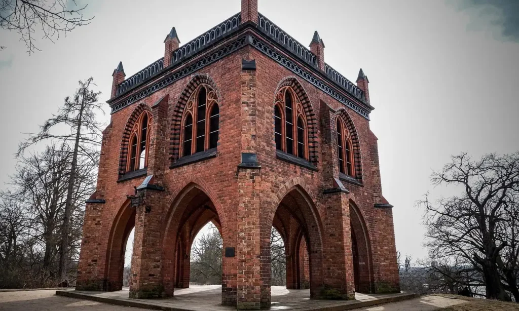 Potsdam Babelsberg Park - Gerichtslaube