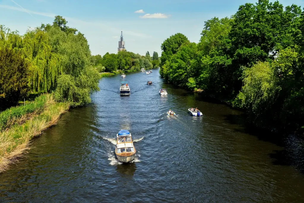 Potsdam Bootsfahrt - Die MV Königswald